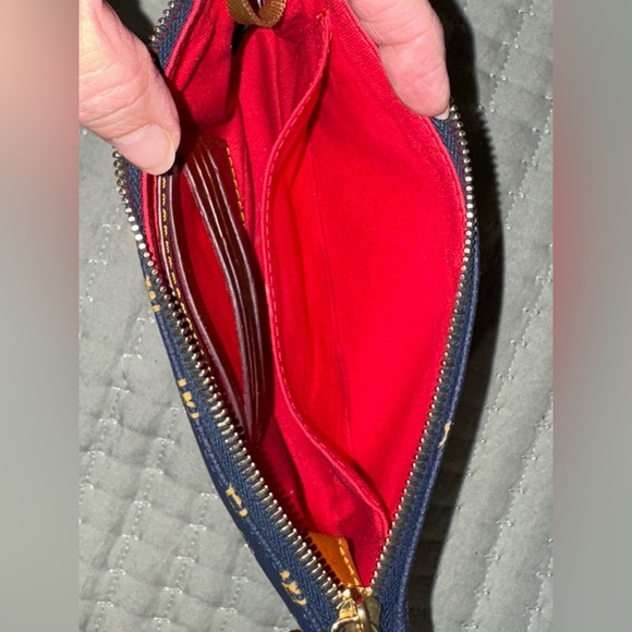 Dooney & Bourke Gretta Lexi Crossbody - Picture 12 of 13